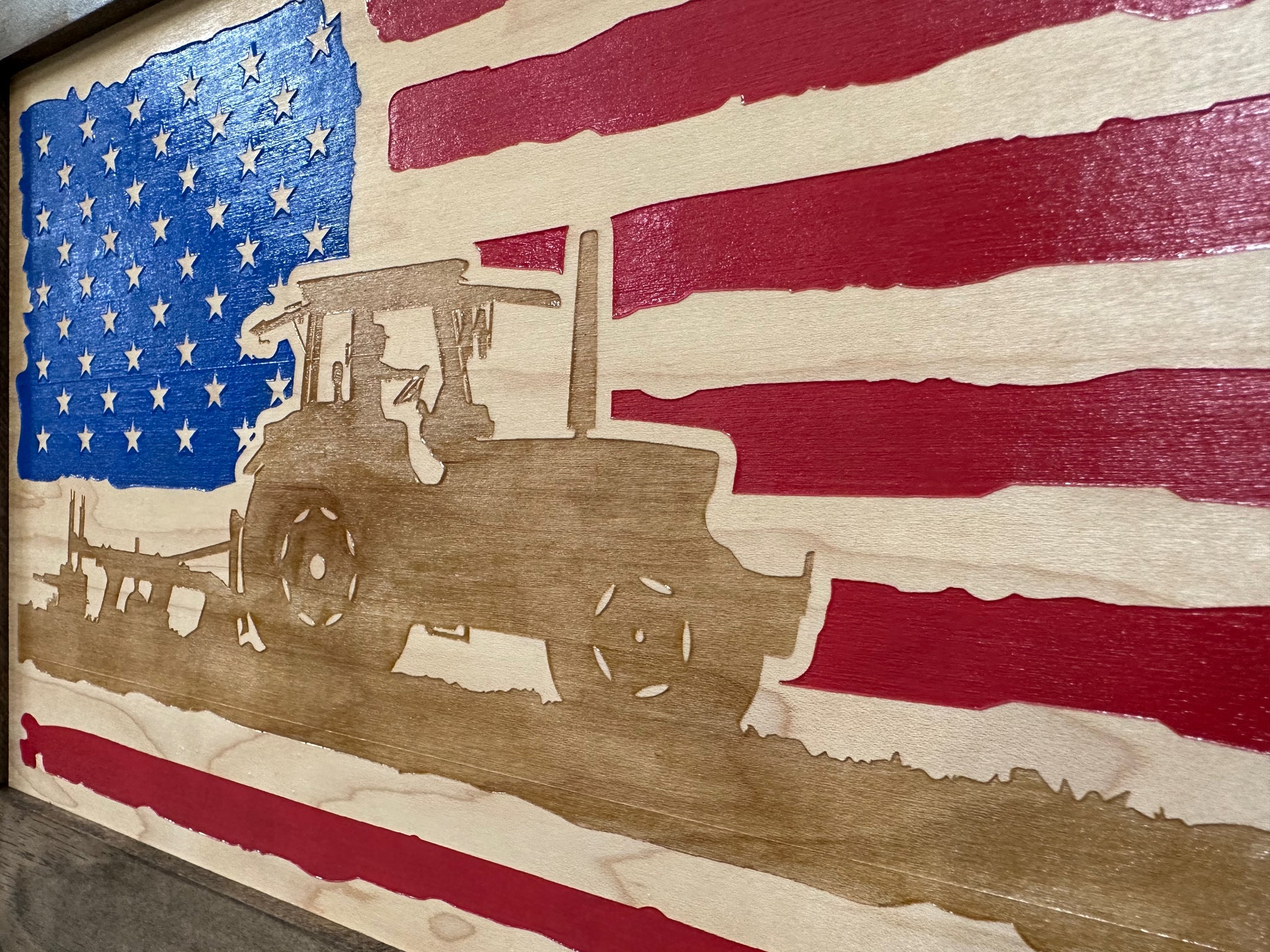 American Flag Farmer Wall Mounted Locking Hidden Gun Cabinet full close look
