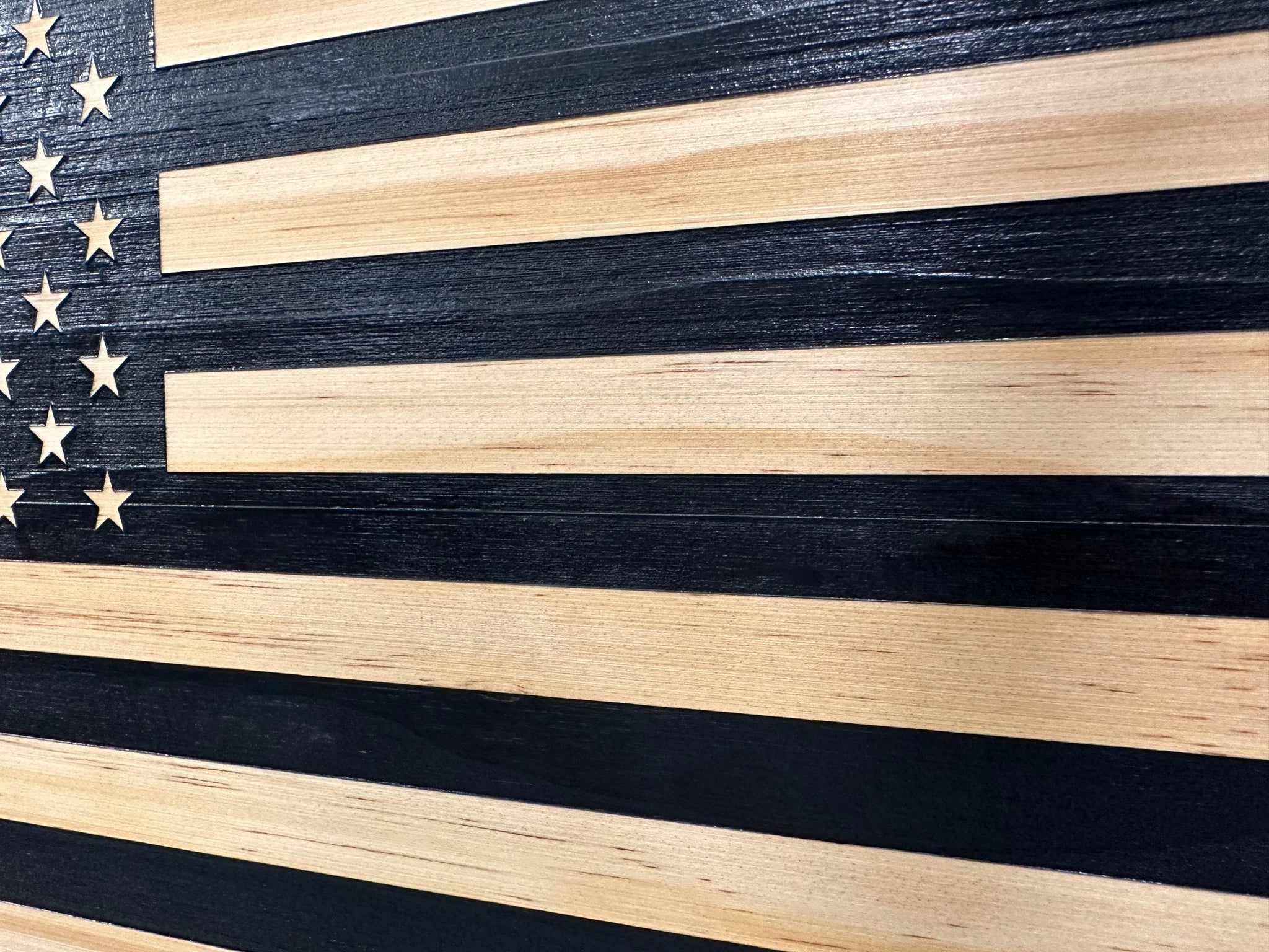 Carbon Gray American Flag Decorative Wall-Mounted Gun Cabinet close look