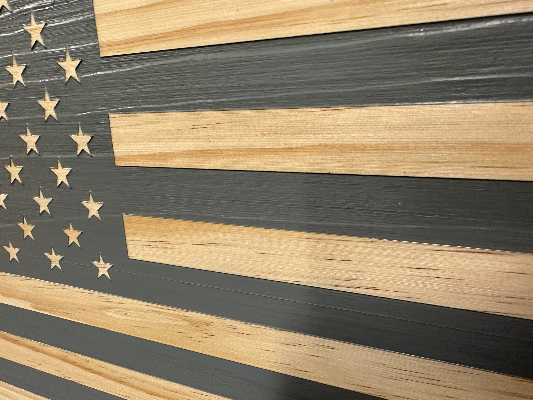 Gray American Flag Decorative Wall-Mounted Gun Cabinet close look