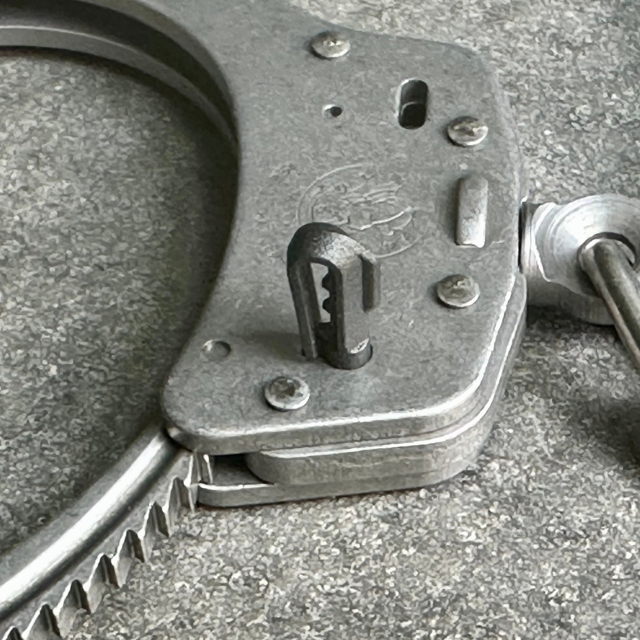 Handcuff Key Modify Hidden Handcuff Keys - 4-Pack ...